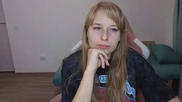 Snapshot of Jessy_Ginger chatting on 09/26/25, 10:19 Jessy Ginger online show from 09/26/25, 10:19