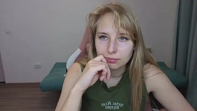 Snapshot of Jessy_Ginger chatting on 11/06/25, 12:50 Jessy Ginger online show from 11/06/25, 12:50