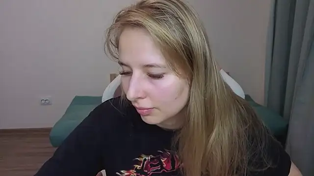 Snapshot of Jessy_Ginger chatting on 11/11/25, 12:38 Jessy Ginger online show from 11/11/25, 12:38