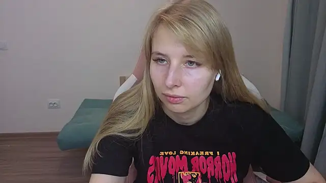 Snapshot of Jessy_Ginger chatting on 11/13/25, 04:28 Jessy Ginger online show from 11/13/25, 04:28