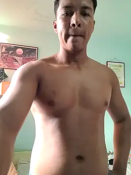 Snapshot of morenito420 chatting on 10/30/25, 09:37 morenito420 online show from 10/30/25, 09:37