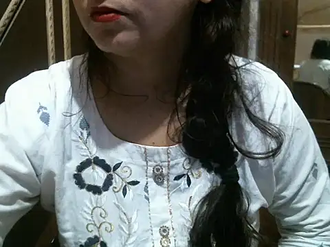 UrsMansi online show from 11/11/25, 04:34