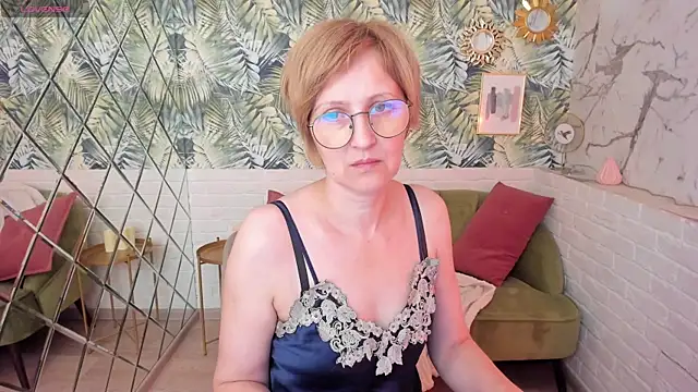 Snapshot of Paris_Cherry chatting on 05/31/26, 06:04 Paris Cherry online show from 05/31/26, 06:04