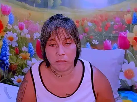 indianroxy online show from 10/17/25, 05:59