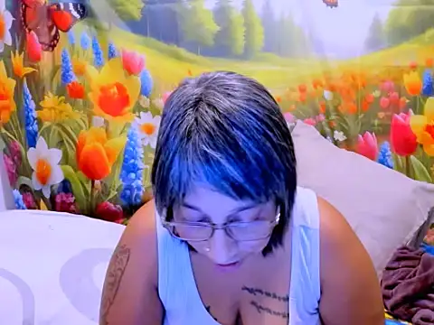 indianroxy online show from 04/21/26, 09:39