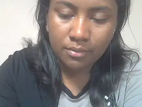 cutybigass online show from 07/15/26, 04:34