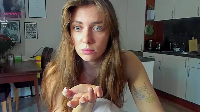 MariiD online show from 01/16/26, 01:26