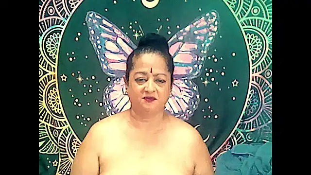 Snapshot of matureindian chatting on 01/22/25, 04:44 matureindian online show from 01/22/25, 04:44