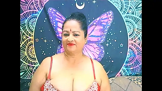 Snapshot of matureindian chatting on 03/10/25, 03:41 matureindian online show from 03/10/25, 03:41
