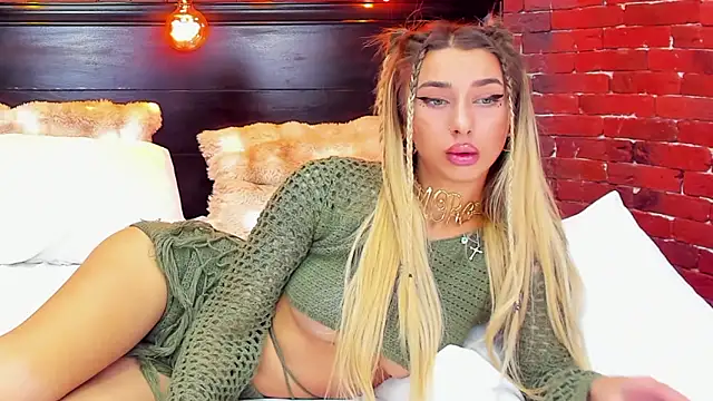 ChristynaRoss online show from 02/01/26, 08:40