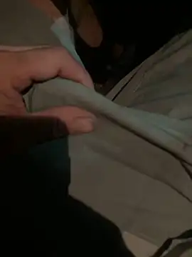 Snapshot of mikeylong chatting on 12/29/24, 06:14 mikeylong online show from 12/29/24, 06:14