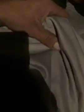 Snapshot of mikeylong chatting on 01/04/25, 07:13 mikeylong online show from 01/04/25, 07:13