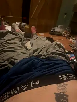 Snapshot of mikeylong chatting on 09/30/25, 09:31 mikeylong online show from 09/30/25, 09:31