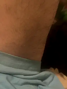 Snapshot of mikeylong chatting on 10/23/25, 06:13 mikeylong online show from 10/23/25, 06:13