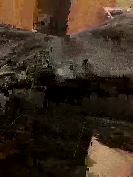 Snapshot of mikeylong chatting on 11/30/25, 12:20 mikeylong online show from 11/30/25, 12:20