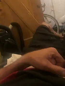 mikeylong online show from 04/18/26, 08:42