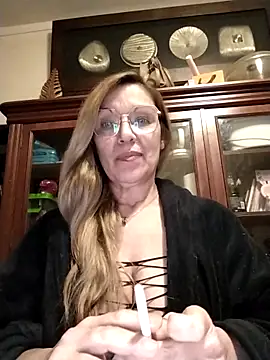 Snapshot of Melmamalhuda@xh chatting on 01/31/25, 12:06 Melmamalhudaxh online show from 01/31/25, 12:06