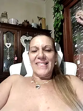 Snapshot of Melmamalhuda@xh chatting on 09/15/25, 12:54 Melmamalhudaxh online show from 09/15/25, 12:54