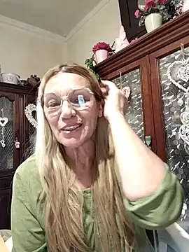 Snapshot of Melmamalhuda@xh chatting on 09/19/25, 01:56 Melmamalhudaxh online show from 09/19/25, 01:56