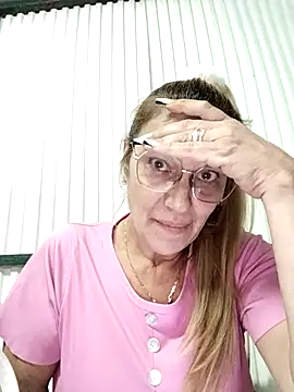 Snapshot of Melmamalhuda@xh chatting on 10/18/25, 07:36 Melmamalhudaxh online show from 10/18/25, 07:36