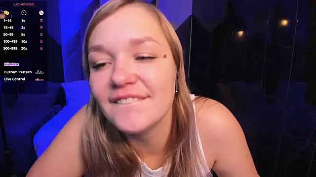 BellaDreamy online show from 10/01/25, 01:39