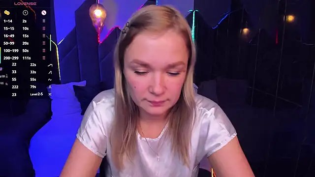 BellaDreamy online show from 11/13/25, 05:45