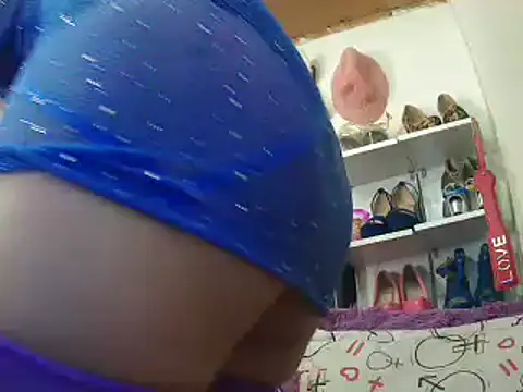 pamelasophia19 online show from 01/04/25, 08:27