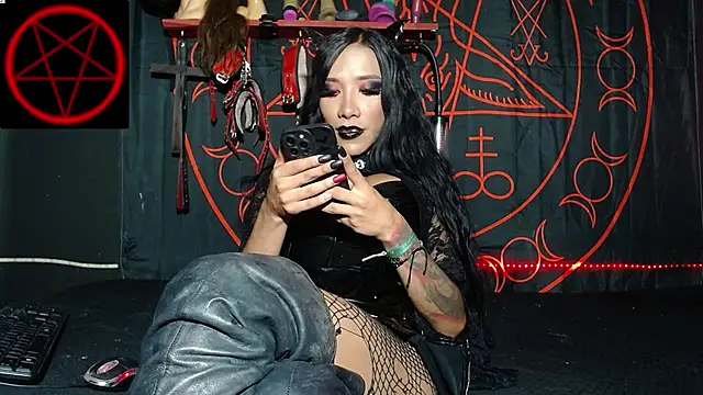 Snapshot of Depresion_Black chatting on 12/11/24, 07:14 Depresion Black online show from 12/11/24, 07:14
