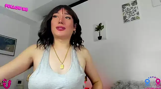 Snapshot of hottycrishina chatting on 03/01/25, 10:24 hottycrishina online show from 03/01/25, 10:24