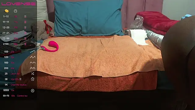 Snapshot of brownsugahxx chatting on 09/11/25, 12:49 brownsugahxx online show from 09/11/25, 12:49