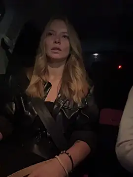 AnastasiaAniess online show from 11/08/25, 08:29