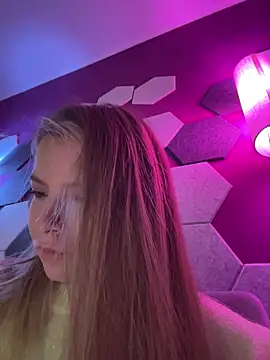 AnastasiaAniess online show from 11/10/25, 06:34