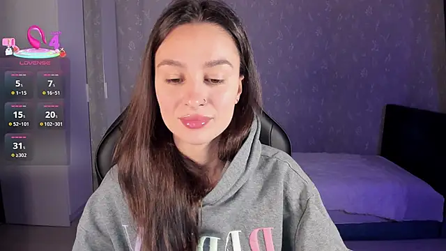 EllaFresh online show from 11/02/25, 03:47