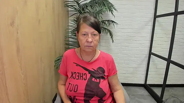 LindaPassionate online show from 09/19/25, 01:12