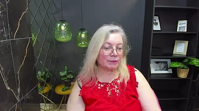 NataliMellow online show from 12/24/24, 04:30
