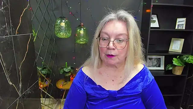 NataliMellow online show from 12/30/24, 04:40