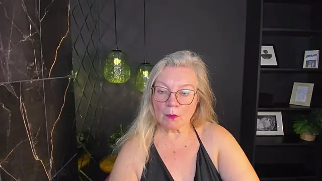 NataliMellow online show from 10/17/25, 01:14