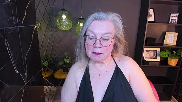 NataliMellow online show from 04/08/26, 01:22