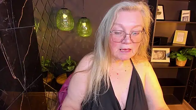 NataliMellow online show from 04/19/26, 06:10