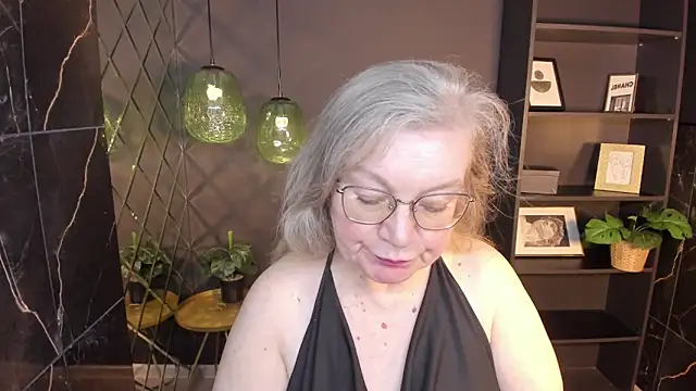 Snapshot of NataliMellow chatting on 05/13/26, 01:19 NataliMellow online show from 05/13/26, 01:19