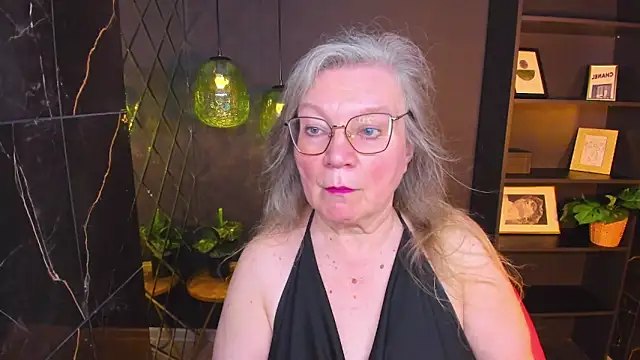Snapshot of NataliMellow chatting on 05/24/26, 01:05 NataliMellow online show from 05/24/26, 01:05