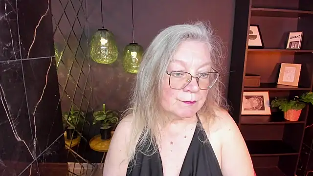 Snapshot of NataliMellow chatting on 05/28/26, 01:19 NataliMellow online show from 05/28/26, 01:19