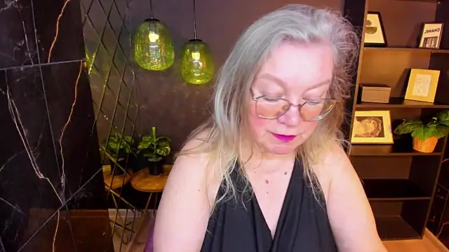 Snapshot of NataliMellow chatting on 05/31/26, 12:56 NataliMellow online show from 05/31/26, 12:56