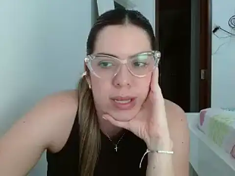 ashlymoon online show from 12/21/24, 03:47