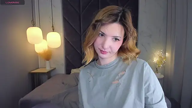 Snapshot of JaneGraceful chatting on 12/17/24, 06:24 JaneGraceful online show from 12/17/24, 06:24