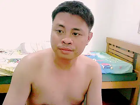 Snapshot of SirViceBoy2020 chatting on 12/20/25, 07:04 SirViceBoy2020 online show from 12/20/25, 07:04