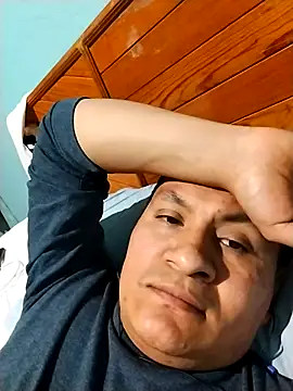 gusaven online show from 03/08/25, 08:11