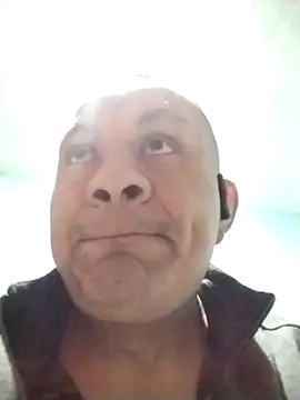 gusaven online show from 04/22/26, 09:38