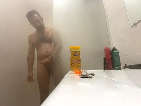 Snapshot of Enderson007 chatting on 10/28/25, 11:03 Enderson007 online show from 10/28/25, 11:03