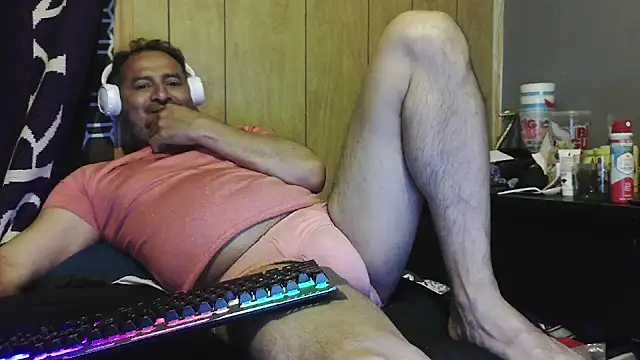 dantehot2020 online show from 02/22/26, 12:01